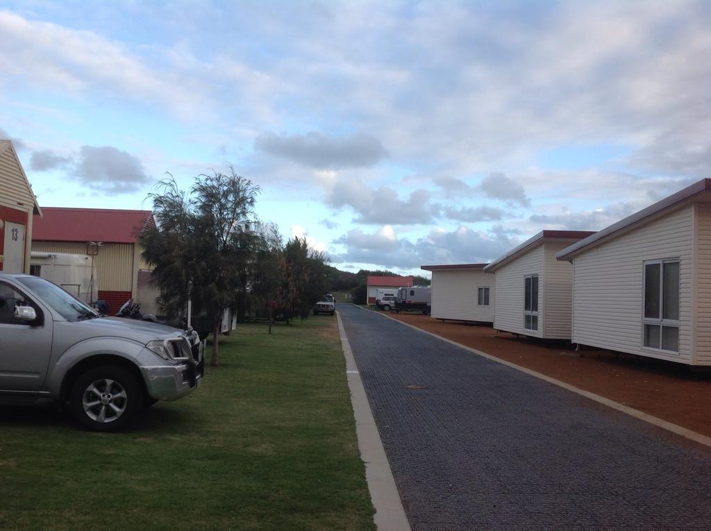 Seaspray Beach Holiday Park Dongara Exterior foto