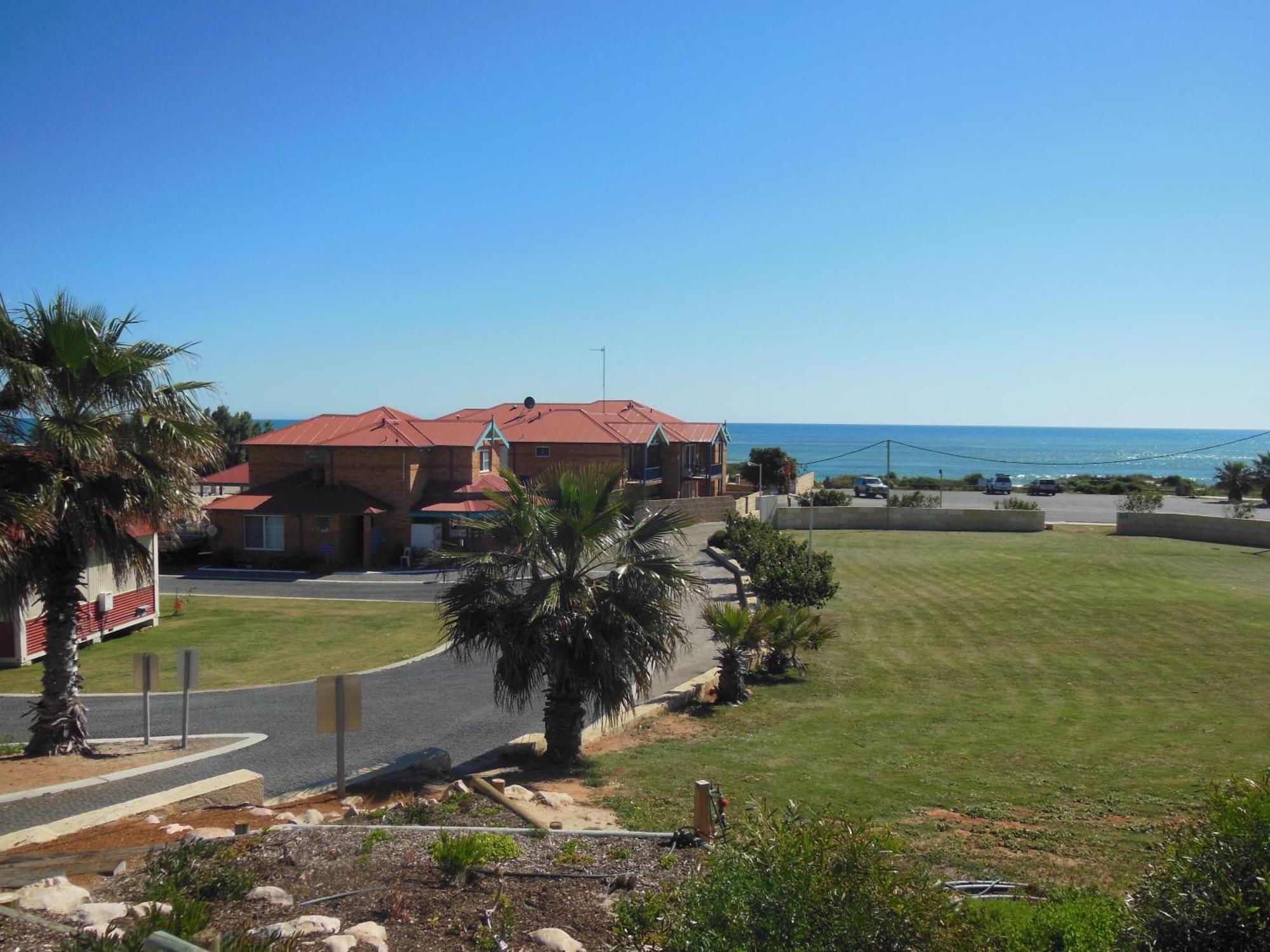 Seaspray Beach Holiday Park Dongara Exterior foto