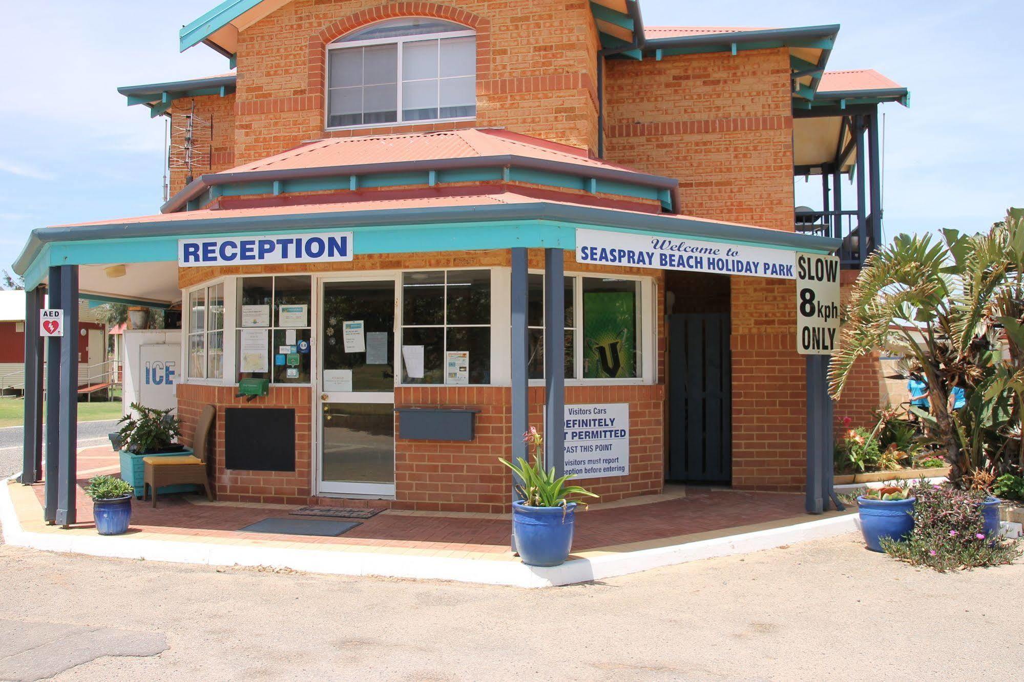 Seaspray Beach Holiday Park Dongara Exterior foto
